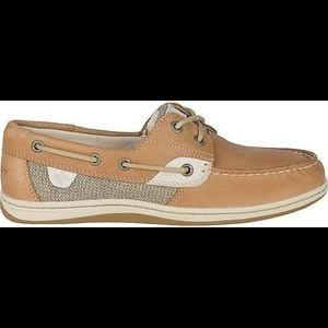 Women’s top-sider boat shoes